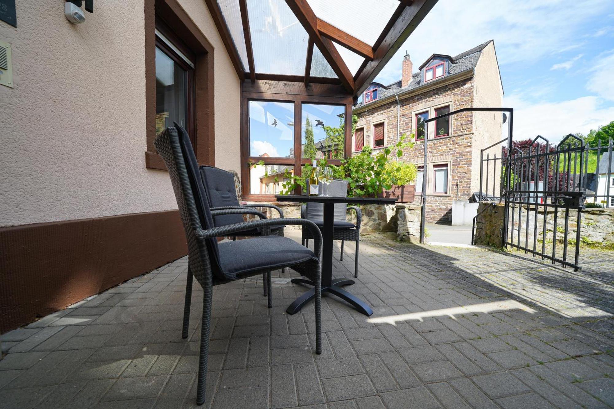 Haus Daniela Oberstadt Cochem Exterior photo